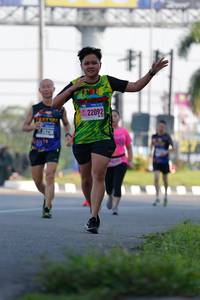 BIB: 22092
                            <button type="button" onclick="openModal(3826845)" class="btn btn-primary btn-sm float-right btn-popup" data-toggle="modal" data-target=".modal-high-quality">
                        <i class="fas fa-shopping-cart"></i> Add to Cart
                    </button>
                                            <button type="button" onclick="isThisMe(3826845, true)" class="btn btn-success btn-sm float-right btn-popup btn-isme hidden" data-toggle="tooltip" data-placement="bottom" title="นี่คือรูปของคุณใช่ไหม คลิกที่นี่เพื่อเอาเข้าอัลบั้ม">
                        <i class="fas fa-plus"></i> Add to album
                    </button>
                    <button type="button" onclick="isThisMe(3826845, false)" class="btn btn-warning btn-sm float-right btn-popup btn-isnotme hidden">
                        <i class="fas fa-ban"></i> Remove from album
                    </button>