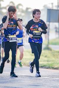 BIB: 201, 10540
                            <button type="button" onclick="openModal(3799883)" class="btn btn-primary btn-sm float-right btn-popup" data-toggle="modal" data-target=".modal-high-quality">
                        <i class="fas fa-shopping-cart"></i> Add to Cart
                    </button>
                                            <button type="button" onclick="isThisMe(3799883, true)" class="btn btn-success btn-sm float-right btn-popup btn-isme hidden" data-toggle="tooltip" data-placement="bottom" title="นี่คือรูปของคุณใช่ไหม คลิกที่นี่เพื่อเอาเข้าอัลบั้ม">
                        <i class="fas fa-plus"></i> Add to album
                    </button>
                    <button type="button" onclick="isThisMe(3799883, false)" class="btn btn-warning btn-sm float-right btn-popup btn-isnotme hidden">
                        <i class="fas fa-ban"></i> Remove from album
                    </button>