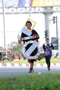 BIB: 
                            <button type="button" onclick="openModal(3829320)" class="btn btn-primary btn-sm float-right btn-popup" data-toggle="modal" data-target=".modal-high-quality">
                        <i class="fas fa-shopping-cart"></i> Add to Cart
                    </button>
                                            <button type="button" onclick="isThisMe(3829320, true)" class="btn btn-success btn-sm float-right btn-popup btn-isme hidden" data-toggle="tooltip" data-placement="bottom" title="นี่คือรูปของคุณใช่ไหม คลิกที่นี่เพื่อเอาเข้าอัลบั้ม">
                        <i class="fas fa-plus"></i> Add to album
                    </button>
                    <button type="button" onclick="isThisMe(3829320, false)" class="btn btn-warning btn-sm float-right btn-popup btn-isnotme hidden">
                        <i class="fas fa-ban"></i> Remove from album
                    </button>