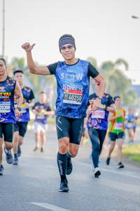 BIB: 40250
                            <button type="button" onclick="openModal(3819038)" class="btn btn-primary btn-sm float-right btn-popup" data-toggle="modal" data-target=".modal-high-quality">
                        <i class="fas fa-shopping-cart"></i> Add to Cart
                    </button>
                                            <button type="button" onclick="isThisMe(3819038, true)" class="btn btn-success btn-sm float-right btn-popup btn-isme hidden" data-toggle="tooltip" data-placement="bottom" title="นี่คือรูปของคุณใช่ไหม คลิกที่นี่เพื่อเอาเข้าอัลบั้ม">
                        <i class="fas fa-plus"></i> Add to album
                    </button>
                    <button type="button" onclick="isThisMe(3819038, false)" class="btn btn-warning btn-sm float-right btn-popup btn-isnotme hidden">
                        <i class="fas fa-ban"></i> Remove from album
                    </button>