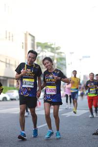 BIB: 10908, 12578
                            <button type="button" onclick="openModal(3680895)" class="btn btn-primary btn-sm float-right btn-popup" data-toggle="modal" data-target=".modal-high-quality">
                        <i class="fas fa-shopping-cart"></i> Add to Cart
                    </button>
                                            <button type="button" onclick="isThisMe(3680895, true)" class="btn btn-success btn-sm float-right btn-popup btn-isme hidden" data-toggle="tooltip" data-placement="bottom" title="นี่คือรูปของคุณใช่ไหม คลิกที่นี่เพื่อเอาเข้าอัลบั้ม">
                        <i class="fas fa-plus"></i> Add to album
                    </button>
                    <button type="button" onclick="isThisMe(3680895, false)" class="btn btn-warning btn-sm float-right btn-popup btn-isnotme hidden">
                        <i class="fas fa-ban"></i> Remove from album
                    </button>