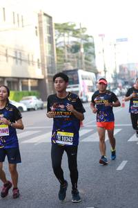 BIB: 1869
                            <button type="button" onclick="openModal(3678618)" class="btn btn-primary btn-sm float-right btn-popup" data-toggle="modal" data-target=".modal-high-quality">
                        <i class="fas fa-shopping-cart"></i> Add to Cart
                    </button>
                                            <button type="button" onclick="isThisMe(3678618, true)" class="btn btn-success btn-sm float-right btn-popup btn-isme hidden" data-toggle="tooltip" data-placement="bottom" title="นี่คือรูปของคุณใช่ไหม คลิกที่นี่เพื่อเอาเข้าอัลบั้ม">
                        <i class="fas fa-plus"></i> Add to album
                    </button>
                    <button type="button" onclick="isThisMe(3678618, false)" class="btn btn-warning btn-sm float-right btn-popup btn-isnotme hidden">
                        <i class="fas fa-ban"></i> Remove from album
                    </button>