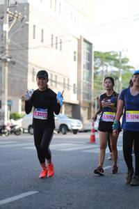 BIB: 1214, 1212, 22277
                            <button type="button" onclick="openModal(3684046)" class="btn btn-primary btn-sm float-right btn-popup" data-toggle="modal" data-target=".modal-high-quality">
                        <i class="fas fa-shopping-cart"></i> Add to Cart
                    </button>
                                            <button type="button" onclick="isThisMe(3684046, true)" class="btn btn-success btn-sm float-right btn-popup btn-isme hidden" data-toggle="tooltip" data-placement="bottom" title="นี่คือรูปของคุณใช่ไหม คลิกที่นี่เพื่อเอาเข้าอัลบั้ม">
                        <i class="fas fa-plus"></i> Add to album
                    </button>
                    <button type="button" onclick="isThisMe(3684046, false)" class="btn btn-warning btn-sm float-right btn-popup btn-isnotme hidden">
                        <i class="fas fa-ban"></i> Remove from album
                    </button>