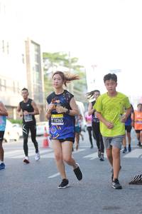 BIB: 10365
                            <button type="button" onclick="openModal(3682689)" class="btn btn-primary btn-sm float-right btn-popup" data-toggle="modal" data-target=".modal-high-quality">
                        <i class="fas fa-shopping-cart"></i> Add to Cart
                    </button>
                                            <button type="button" onclick="isThisMe(3682689, true)" class="btn btn-success btn-sm float-right btn-popup btn-isme hidden" data-toggle="tooltip" data-placement="bottom" title="นี่คือรูปของคุณใช่ไหม คลิกที่นี่เพื่อเอาเข้าอัลบั้ม">
                        <i class="fas fa-plus"></i> Add to album
                    </button>
                    <button type="button" onclick="isThisMe(3682689, false)" class="btn btn-warning btn-sm float-right btn-popup btn-isnotme hidden">
                        <i class="fas fa-ban"></i> Remove from album
                    </button>