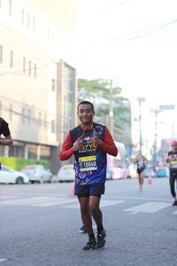 BIB: 10048
                            <button type="button" onclick="openModal(3679250)" class="btn btn-primary btn-sm float-right btn-popup" data-toggle="modal" data-target=".modal-high-quality">
                        <i class="fas fa-shopping-cart"></i> Add to Cart
                    </button>
                                            <button type="button" onclick="isThisMe(3679250, true)" class="btn btn-success btn-sm float-right btn-popup btn-isme hidden" data-toggle="tooltip" data-placement="bottom" title="นี่คือรูปของคุณใช่ไหม คลิกที่นี่เพื่อเอาเข้าอัลบั้ม">
                        <i class="fas fa-plus"></i> Add to album
                    </button>
                    <button type="button" onclick="isThisMe(3679250, false)" class="btn btn-warning btn-sm float-right btn-popup btn-isnotme hidden">
                        <i class="fas fa-ban"></i> Remove from album
                    </button>