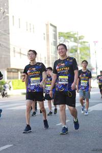 BIB: 10636
                            <button type="button" onclick="openModal(3684740)" class="btn btn-primary btn-sm float-right btn-popup" data-toggle="modal" data-target=".modal-high-quality">
                        <i class="fas fa-shopping-cart"></i> Add to Cart
                    </button>
                                            <button type="button" onclick="isThisMe(3684740, true)" class="btn btn-success btn-sm float-right btn-popup btn-isme hidden" data-toggle="tooltip" data-placement="bottom" title="นี่คือรูปของคุณใช่ไหม คลิกที่นี่เพื่อเอาเข้าอัลบั้ม">
                        <i class="fas fa-plus"></i> Add to album
                    </button>
                    <button type="button" onclick="isThisMe(3684740, false)" class="btn btn-warning btn-sm float-right btn-popup btn-isnotme hidden">
                        <i class="fas fa-ban"></i> Remove from album
                    </button>