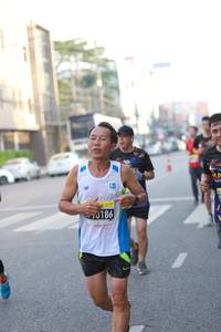 BIB: 0186
                            <button type="button" onclick="openModal(3678871)" class="btn btn-primary btn-sm float-right btn-popup" data-toggle="modal" data-target=".modal-high-quality">
                        <i class="fas fa-shopping-cart"></i> Add to Cart
                    </button>
                                            <button type="button" onclick="isThisMe(3678871, true)" class="btn btn-success btn-sm float-right btn-popup btn-isme hidden" data-toggle="tooltip" data-placement="bottom" title="นี่คือรูปของคุณใช่ไหม คลิกที่นี่เพื่อเอาเข้าอัลบั้ม">
                        <i class="fas fa-plus"></i> Add to album
                    </button>
                    <button type="button" onclick="isThisMe(3678871, false)" class="btn btn-warning btn-sm float-right btn-popup btn-isnotme hidden">
                        <i class="fas fa-ban"></i> Remove from album
                    </button>