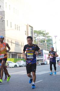 BIB: 0168, 10804
                            <button type="button" onclick="openModal(3680027)" class="btn btn-primary btn-sm float-right btn-popup" data-toggle="modal" data-target=".modal-high-quality">
                        <i class="fas fa-shopping-cart"></i> Add to Cart
                    </button>
                                            <button type="button" onclick="isThisMe(3680027, true)" class="btn btn-success btn-sm float-right btn-popup btn-isme hidden" data-toggle="tooltip" data-placement="bottom" title="นี่คือรูปของคุณใช่ไหม คลิกที่นี่เพื่อเอาเข้าอัลบั้ม">
                        <i class="fas fa-plus"></i> Add to album
                    </button>
                    <button type="button" onclick="isThisMe(3680027, false)" class="btn btn-warning btn-sm float-right btn-popup btn-isnotme hidden">
                        <i class="fas fa-ban"></i> Remove from album
                    </button>