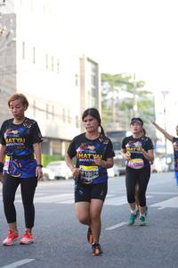 BIB: 2019, 1206
                            <button type="button" onclick="openModal(3682439)" class="btn btn-primary btn-sm float-right btn-popup" data-toggle="modal" data-target=".modal-high-quality">
                        <i class="fas fa-shopping-cart"></i> Add to Cart
                    </button>
                                            <button type="button" onclick="isThisMe(3682439, true)" class="btn btn-success btn-sm float-right btn-popup btn-isme hidden" data-toggle="tooltip" data-placement="bottom" title="นี่คือรูปของคุณใช่ไหม คลิกที่นี่เพื่อเอาเข้าอัลบั้ม">
                        <i class="fas fa-plus"></i> Add to album
                    </button>
                    <button type="button" onclick="isThisMe(3682439, false)" class="btn btn-warning btn-sm float-right btn-popup btn-isnotme hidden">
                        <i class="fas fa-ban"></i> Remove from album
                    </button>