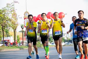 BIB: 400, 
                            <button type="button" onclick="openModal(3779016)" class="btn btn-primary btn-sm float-right btn-popup" data-toggle="modal" data-target=".modal-high-quality">
                        <i class="fas fa-shopping-cart"></i> Add to Cart
                    </button>
                                            <button type="button" onclick="isThisMe(3779016, true)" class="btn btn-success btn-sm float-right btn-popup btn-isme hidden" data-toggle="tooltip" data-placement="bottom" title="นี่คือรูปของคุณใช่ไหม คลิกที่นี่เพื่อเอาเข้าอัลบั้ม">
                        <i class="fas fa-plus"></i> Add to album
                    </button>
                    <button type="button" onclick="isThisMe(3779016, false)" class="btn btn-warning btn-sm float-right btn-popup btn-isnotme hidden">
                        <i class="fas fa-ban"></i> Remove from album
                    </button>