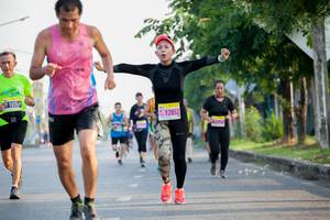 BIB: 10749, 1285
                            <button type="button" onclick="openModal(3768801)" class="btn btn-primary btn-sm float-right btn-popup" data-toggle="modal" data-target=".modal-high-quality">
                        <i class="fas fa-shopping-cart"></i> Add to Cart
                    </button>
                                            <button type="button" onclick="isThisMe(3768801, true)" class="btn btn-success btn-sm float-right btn-popup btn-isme hidden" data-toggle="tooltip" data-placement="bottom" title="นี่คือรูปของคุณใช่ไหม คลิกที่นี่เพื่อเอาเข้าอัลบั้ม">
                        <i class="fas fa-plus"></i> Add to album
                    </button>
                    <button type="button" onclick="isThisMe(3768801, false)" class="btn btn-warning btn-sm float-right btn-popup btn-isnotme hidden">
                        <i class="fas fa-ban"></i> Remove from album
                    </button>