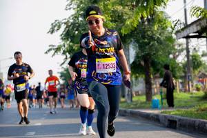 BIB: 12533
                            <button type="button" onclick="openModal(3779001)" class="btn btn-primary btn-sm float-right btn-popup" data-toggle="modal" data-target=".modal-high-quality">
                        <i class="fas fa-shopping-cart"></i> Add to Cart
                    </button>
                                            <button type="button" onclick="isThisMe(3779001, true)" class="btn btn-success btn-sm float-right btn-popup btn-isme hidden" data-toggle="tooltip" data-placement="bottom" title="นี่คือรูปของคุณใช่ไหม คลิกที่นี่เพื่อเอาเข้าอัลบั้ม">
                        <i class="fas fa-plus"></i> Add to album
                    </button>
                    <button type="button" onclick="isThisMe(3779001, false)" class="btn btn-warning btn-sm float-right btn-popup btn-isnotme hidden">
                        <i class="fas fa-ban"></i> Remove from album
                    </button>