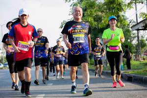 BIB: 
                            <button type="button" onclick="openModal(3778984)" class="btn btn-primary btn-sm float-right btn-popup" data-toggle="modal" data-target=".modal-high-quality">
                        <i class="fas fa-shopping-cart"></i> Add to Cart
                    </button>
                                            <button type="button" onclick="isThisMe(3778984, true)" class="btn btn-success btn-sm float-right btn-popup btn-isme hidden" data-toggle="tooltip" data-placement="bottom" title="นี่คือรูปของคุณใช่ไหม คลิกที่นี่เพื่อเอาเข้าอัลบั้ม">
                        <i class="fas fa-plus"></i> Add to album
                    </button>
                    <button type="button" onclick="isThisMe(3778984, false)" class="btn btn-warning btn-sm float-right btn-popup btn-isnotme hidden">
                        <i class="fas fa-ban"></i> Remove from album
                    </button>