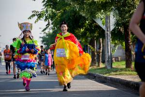 BIB: 
                            <button type="button" onclick="openModal(3780012)" class="btn btn-primary btn-sm float-right btn-popup" data-toggle="modal" data-target=".modal-high-quality">
                        <i class="fas fa-shopping-cart"></i> Add to Cart
                    </button>
                                            <button type="button" onclick="isThisMe(3780012, true)" class="btn btn-success btn-sm float-right btn-popup btn-isme hidden" data-toggle="tooltip" data-placement="bottom" title="นี่คือรูปของคุณใช่ไหม คลิกที่นี่เพื่อเอาเข้าอัลบั้ม">
                        <i class="fas fa-plus"></i> Add to album
                    </button>
                    <button type="button" onclick="isThisMe(3780012, false)" class="btn btn-warning btn-sm float-right btn-popup btn-isnotme hidden">
                        <i class="fas fa-ban"></i> Remove from album
                    </button>