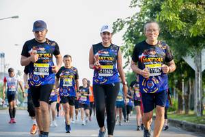 BIB: 201, 11426, 1110898
                            <button type="button" onclick="openModal(3779011)" class="btn btn-primary btn-sm float-right btn-popup" data-toggle="modal" data-target=".modal-high-quality">
                        <i class="fas fa-shopping-cart"></i> Add to Cart
                    </button>
                                            <button type="button" onclick="isThisMe(3779011, true)" class="btn btn-success btn-sm float-right btn-popup btn-isme hidden" data-toggle="tooltip" data-placement="bottom" title="นี่คือรูปของคุณใช่ไหม คลิกที่นี่เพื่อเอาเข้าอัลบั้ม">
                        <i class="fas fa-plus"></i> Add to album
                    </button>
                    <button type="button" onclick="isThisMe(3779011, false)" class="btn btn-warning btn-sm float-right btn-popup btn-isnotme hidden">
                        <i class="fas fa-ban"></i> Remove from album
                    </button>