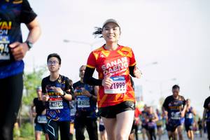 BIB: 21999
                            <button type="button" onclick="openModal(3779809)" class="btn btn-primary btn-sm float-right btn-popup" data-toggle="modal" data-target=".modal-high-quality">
                        <i class="fas fa-shopping-cart"></i> Add to Cart
                    </button>
                                            <button type="button" onclick="isThisMe(3779809, true)" class="btn btn-success btn-sm float-right btn-popup btn-isme hidden" data-toggle="tooltip" data-placement="bottom" title="นี่คือรูปของคุณใช่ไหม คลิกที่นี่เพื่อเอาเข้าอัลบั้ม">
                        <i class="fas fa-plus"></i> Add to album
                    </button>
                    <button type="button" onclick="isThisMe(3779809, false)" class="btn btn-warning btn-sm float-right btn-popup btn-isnotme hidden">
                        <i class="fas fa-ban"></i> Remove from album
                    </button>