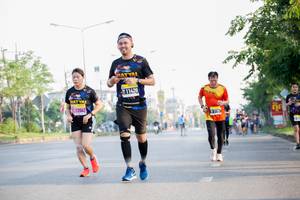 BIB: 12043
                            <button type="button" onclick="openModal(3769023)" class="btn btn-primary btn-sm float-right btn-popup" data-toggle="modal" data-target=".modal-high-quality">
                        <i class="fas fa-shopping-cart"></i> Add to Cart
                    </button>
                                            <button type="button" onclick="isThisMe(3769023, true)" class="btn btn-success btn-sm float-right btn-popup btn-isme hidden" data-toggle="tooltip" data-placement="bottom" title="นี่คือรูปของคุณใช่ไหม คลิกที่นี่เพื่อเอาเข้าอัลบั้ม">
                        <i class="fas fa-plus"></i> Add to album
                    </button>
                    <button type="button" onclick="isThisMe(3769023, false)" class="btn btn-warning btn-sm float-right btn-popup btn-isnotme hidden">
                        <i class="fas fa-ban"></i> Remove from album
                    </button>