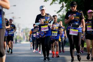 BIB: 12005, 12222, 10159
                            <button type="button" onclick="openModal(3779885)" class="btn btn-primary btn-sm float-right btn-popup" data-toggle="modal" data-target=".modal-high-quality">
                        <i class="fas fa-shopping-cart"></i> Add to Cart
                    </button>
                                            <button type="button" onclick="isThisMe(3779885, true)" class="btn btn-success btn-sm float-right btn-popup btn-isme hidden" data-toggle="tooltip" data-placement="bottom" title="นี่คือรูปของคุณใช่ไหม คลิกที่นี่เพื่อเอาเข้าอัลบั้ม">
                        <i class="fas fa-plus"></i> Add to album
                    </button>
                    <button type="button" onclick="isThisMe(3779885, false)" class="btn btn-warning btn-sm float-right btn-popup btn-isnotme hidden">
                        <i class="fas fa-ban"></i> Remove from album
                    </button>