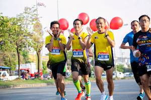 BIB: 201, 400, 
                            <button type="button" onclick="openModal(3779017)" class="btn btn-primary btn-sm float-right btn-popup" data-toggle="modal" data-target=".modal-high-quality">
                        <i class="fas fa-shopping-cart"></i> Add to Cart
                    </button>
                                            <button type="button" onclick="isThisMe(3779017, true)" class="btn btn-success btn-sm float-right btn-popup btn-isme hidden" data-toggle="tooltip" data-placement="bottom" title="นี่คือรูปของคุณใช่ไหม คลิกที่นี่เพื่อเอาเข้าอัลบั้ม">
                        <i class="fas fa-plus"></i> Add to album
                    </button>
                    <button type="button" onclick="isThisMe(3779017, false)" class="btn btn-warning btn-sm float-right btn-popup btn-isnotme hidden">
                        <i class="fas fa-ban"></i> Remove from album
                    </button>