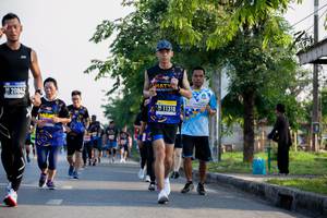 BIB: 11318, 
                            <button type="button" onclick="openModal(3779037)" class="btn btn-primary btn-sm float-right btn-popup" data-toggle="modal" data-target=".modal-high-quality">
                        <i class="fas fa-shopping-cart"></i> Add to Cart
                    </button>
                                            <button type="button" onclick="isThisMe(3779037, true)" class="btn btn-success btn-sm float-right btn-popup btn-isme hidden" data-toggle="tooltip" data-placement="bottom" title="นี่คือรูปของคุณใช่ไหม คลิกที่นี่เพื่อเอาเข้าอัลบั้ม">
                        <i class="fas fa-plus"></i> Add to album
                    </button>
                    <button type="button" onclick="isThisMe(3779037, false)" class="btn btn-warning btn-sm float-right btn-popup btn-isnotme hidden">
                        <i class="fas fa-ban"></i> Remove from album
                    </button>