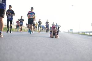 BIB: 22518
                            <button type="button" onclick="openModal(3647036)" class="btn btn-primary btn-sm float-right btn-popup" data-toggle="modal" data-target=".modal-high-quality">
                        <i class="fas fa-shopping-cart"></i> Add to Cart
                    </button>
                                            <button type="button" onclick="isThisMe(3647036, true)" class="btn btn-success btn-sm float-right btn-popup btn-isme hidden" data-toggle="tooltip" data-placement="bottom" title="นี่คือรูปของคุณใช่ไหม คลิกที่นี่เพื่อเอาเข้าอัลบั้ม">
                        <i class="fas fa-plus"></i> Add to album
                    </button>
                    <button type="button" onclick="isThisMe(3647036, false)" class="btn btn-warning btn-sm float-right btn-popup btn-isnotme hidden">
                        <i class="fas fa-ban"></i> Remove from album
                    </button>