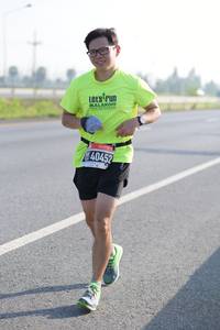 BIB: 40452
                            <button type="button" onclick="openModal(3731323)" class="btn btn-primary btn-sm float-right btn-popup" data-toggle="modal" data-target=".modal-high-quality">
                        <i class="fas fa-shopping-cart"></i> Add to Cart
                    </button>
                                            <button type="button" onclick="isThisMe(3731323, true)" class="btn btn-success btn-sm float-right btn-popup btn-isme hidden" data-toggle="tooltip" data-placement="bottom" title="นี่คือรูปของคุณใช่ไหม คลิกที่นี่เพื่อเอาเข้าอัลบั้ม">
                        <i class="fas fa-plus"></i> Add to album
                    </button>
                    <button type="button" onclick="isThisMe(3731323, false)" class="btn btn-warning btn-sm float-right btn-popup btn-isnotme hidden">
                        <i class="fas fa-ban"></i> Remove from album
                    </button>