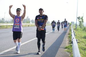 BIB: 40760, 
                            <button type="button" onclick="openModal(3731143)" class="btn btn-primary btn-sm float-right btn-popup" data-toggle="modal" data-target=".modal-high-quality">
                        <i class="fas fa-shopping-cart"></i> Add to Cart
                    </button>
                                            <button type="button" onclick="isThisMe(3731143, true)" class="btn btn-success btn-sm float-right btn-popup btn-isme hidden" data-toggle="tooltip" data-placement="bottom" title="นี่คือรูปของคุณใช่ไหม คลิกที่นี่เพื่อเอาเข้าอัลบั้ม">
                        <i class="fas fa-plus"></i> Add to album
                    </button>
                    <button type="button" onclick="isThisMe(3731143, false)" class="btn btn-warning btn-sm float-right btn-popup btn-isnotme hidden">
                        <i class="fas fa-ban"></i> Remove from album
                    </button>