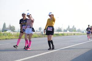 BIB: 22348
                            <button type="button" onclick="openModal(3727611)" class="btn btn-primary btn-sm float-right btn-popup" data-toggle="modal" data-target=".modal-high-quality">
                        <i class="fas fa-shopping-cart"></i> Add to Cart
                    </button>
                                            <button type="button" onclick="isThisMe(3727611, true)" class="btn btn-success btn-sm float-right btn-popup btn-isme hidden" data-toggle="tooltip" data-placement="bottom" title="นี่คือรูปของคุณใช่ไหม คลิกที่นี่เพื่อเอาเข้าอัลบั้ม">
                        <i class="fas fa-plus"></i> Add to album
                    </button>
                    <button type="button" onclick="isThisMe(3727611, false)" class="btn btn-warning btn-sm float-right btn-popup btn-isnotme hidden">
                        <i class="fas fa-ban"></i> Remove from album
                    </button>