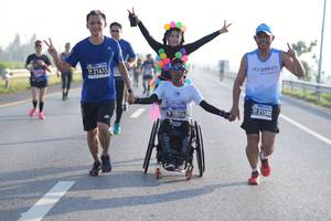 BIB: 21415, 
                            <button type="button" onclick="openModal(3716399)" class="btn btn-primary btn-sm float-right btn-popup" data-toggle="modal" data-target=".modal-high-quality">
                        <i class="fas fa-shopping-cart"></i> Add to Cart
                    </button>
                                            <button type="button" onclick="isThisMe(3716399, true)" class="btn btn-success btn-sm float-right btn-popup btn-isme hidden" data-toggle="tooltip" data-placement="bottom" title="นี่คือรูปของคุณใช่ไหม คลิกที่นี่เพื่อเอาเข้าอัลบั้ม">
                        <i class="fas fa-plus"></i> Add to album
                    </button>
                    <button type="button" onclick="isThisMe(3716399, false)" class="btn btn-warning btn-sm float-right btn-popup btn-isnotme hidden">
                        <i class="fas fa-ban"></i> Remove from album
                    </button>