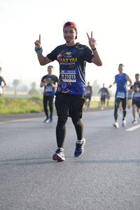 BIB: 21015
                            <button type="button" onclick="openModal(3712193)" class="btn btn-primary btn-sm float-right btn-popup" data-toggle="modal" data-target=".modal-high-quality">
                        <i class="fas fa-shopping-cart"></i> Add to Cart
                    </button>
                                            <button type="button" onclick="isThisMe(3712193, true)" class="btn btn-success btn-sm float-right btn-popup btn-isme hidden" data-toggle="tooltip" data-placement="bottom" title="นี่คือรูปของคุณใช่ไหม คลิกที่นี่เพื่อเอาเข้าอัลบั้ม">
                        <i class="fas fa-plus"></i> Add to album
                    </button>
                    <button type="button" onclick="isThisMe(3712193, false)" class="btn btn-warning btn-sm float-right btn-popup btn-isnotme hidden">
                        <i class="fas fa-ban"></i> Remove from album
                    </button>