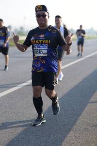 BIB: 21200
                            <button type="button" onclick="openModal(3723131)" class="btn btn-primary btn-sm float-right btn-popup" data-toggle="modal" data-target=".modal-high-quality">
                        <i class="fas fa-shopping-cart"></i> Add to Cart
                    </button>
                                            <button type="button" onclick="isThisMe(3723131, true)" class="btn btn-success btn-sm float-right btn-popup btn-isme hidden" data-toggle="tooltip" data-placement="bottom" title="นี่คือรูปของคุณใช่ไหม คลิกที่นี่เพื่อเอาเข้าอัลบั้ม">
                        <i class="fas fa-plus"></i> Add to album
                    </button>
                    <button type="button" onclick="isThisMe(3723131, false)" class="btn btn-warning btn-sm float-right btn-popup btn-isnotme hidden">
                        <i class="fas fa-ban"></i> Remove from album
                    </button>