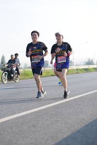 BIB: 41320, 
                            <button type="button" onclick="openModal(3728106)" class="btn btn-primary btn-sm float-right btn-popup" data-toggle="modal" data-target=".modal-high-quality">
                        <i class="fas fa-shopping-cart"></i> Add to Cart
                    </button>
                                            <button type="button" onclick="isThisMe(3728106, true)" class="btn btn-success btn-sm float-right btn-popup btn-isme hidden" data-toggle="tooltip" data-placement="bottom" title="นี่คือรูปของคุณใช่ไหม คลิกที่นี่เพื่อเอาเข้าอัลบั้ม">
                        <i class="fas fa-plus"></i> Add to album
                    </button>
                    <button type="button" onclick="isThisMe(3728106, false)" class="btn btn-warning btn-sm float-right btn-popup btn-isnotme hidden">
                        <i class="fas fa-ban"></i> Remove from album
                    </button>