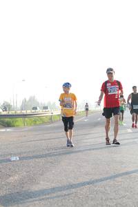 BIB: 201
                            <button type="button" onclick="openModal(3598989)" class="btn btn-primary btn-sm float-right btn-popup" data-toggle="modal" data-target=".modal-high-quality">
                        <i class="fas fa-shopping-cart"></i> Add to Cart
                    </button>
                                            <button type="button" onclick="isThisMe(3598989, true)" class="btn btn-success btn-sm float-right btn-popup btn-isme hidden" data-toggle="tooltip" data-placement="bottom" title="นี่คือรูปของคุณใช่ไหม คลิกที่นี่เพื่อเอาเข้าอัลบั้ม">
                        <i class="fas fa-plus"></i> Add to album
                    </button>
                    <button type="button" onclick="isThisMe(3598989, false)" class="btn btn-warning btn-sm float-right btn-popup btn-isnotme hidden">
                        <i class="fas fa-ban"></i> Remove from album
                    </button>