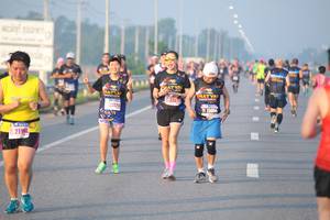 BIB: 219
                            <button type="button" onclick="openModal(3597571)" class="btn btn-primary btn-sm float-right btn-popup" data-toggle="modal" data-target=".modal-high-quality">
                        <i class="fas fa-shopping-cart"></i> Add to Cart
                    </button>
                                            <button type="button" onclick="isThisMe(3597571, true)" class="btn btn-success btn-sm float-right btn-popup btn-isme hidden" data-toggle="tooltip" data-placement="bottom" title="นี่คือรูปของคุณใช่ไหม คลิกที่นี่เพื่อเอาเข้าอัลบั้ม">
                        <i class="fas fa-plus"></i> Add to album
                    </button>
                    <button type="button" onclick="isThisMe(3597571, false)" class="btn btn-warning btn-sm float-right btn-popup btn-isnotme hidden">
                        <i class="fas fa-ban"></i> Remove from album
                    </button>