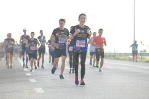 BIB: 211, 22046
                            <button type="button" onclick="openModal(3598804)" class="btn btn-primary btn-sm float-right btn-popup" data-toggle="modal" data-target=".modal-high-quality">
                        <i class="fas fa-shopping-cart"></i> Add to Cart
                    </button>
                                            <button type="button" onclick="isThisMe(3598804, true)" class="btn btn-success btn-sm float-right btn-popup btn-isme hidden" data-toggle="tooltip" data-placement="bottom" title="นี่คือรูปของคุณใช่ไหม คลิกที่นี่เพื่อเอาเข้าอัลบั้ม">
                        <i class="fas fa-plus"></i> Add to album
                    </button>
                    <button type="button" onclick="isThisMe(3598804, false)" class="btn btn-warning btn-sm float-right btn-popup btn-isnotme hidden">
                        <i class="fas fa-ban"></i> Remove from album
                    </button>