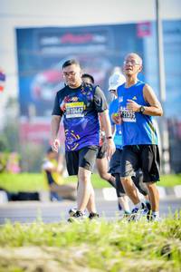 BIB: 1375
                            <button type="button" onclick="openModal(3836979)" class="btn btn-primary btn-sm float-right btn-popup" data-toggle="modal" data-target=".modal-high-quality">
                        <i class="fas fa-shopping-cart"></i> Add to Cart
                    </button>
                                            <button type="button" onclick="isThisMe(3836979, true)" class="btn btn-success btn-sm float-right btn-popup btn-isme hidden" data-toggle="tooltip" data-placement="bottom" title="นี่คือรูปของคุณใช่ไหม คลิกที่นี่เพื่อเอาเข้าอัลบั้ม">
                        <i class="fas fa-plus"></i> Add to album
                    </button>
                    <button type="button" onclick="isThisMe(3836979, false)" class="btn btn-warning btn-sm float-right btn-popup btn-isnotme hidden">
                        <i class="fas fa-ban"></i> Remove from album
                    </button>