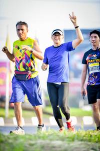 BIB: 1032
                            <button type="button" onclick="openModal(3831749)" class="btn btn-primary btn-sm float-right btn-popup" data-toggle="modal" data-target=".modal-high-quality">
                        <i class="fas fa-shopping-cart"></i> Add to Cart
                    </button>
                                            <button type="button" onclick="isThisMe(3831749, true)" class="btn btn-success btn-sm float-right btn-popup btn-isme hidden" data-toggle="tooltip" data-placement="bottom" title="นี่คือรูปของคุณใช่ไหม คลิกที่นี่เพื่อเอาเข้าอัลบั้ม">
                        <i class="fas fa-plus"></i> Add to album
                    </button>
                    <button type="button" onclick="isThisMe(3831749, false)" class="btn btn-warning btn-sm float-right btn-popup btn-isnotme hidden">
                        <i class="fas fa-ban"></i> Remove from album
                    </button>