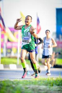 BIB: 2120
                            <button type="button" onclick="openModal(3834917)" class="btn btn-primary btn-sm float-right btn-popup" data-toggle="modal" data-target=".modal-high-quality">
                        <i class="fas fa-shopping-cart"></i> Add to Cart
                    </button>
                                            <button type="button" onclick="isThisMe(3834917, true)" class="btn btn-success btn-sm float-right btn-popup btn-isme hidden" data-toggle="tooltip" data-placement="bottom" title="นี่คือรูปของคุณใช่ไหม คลิกที่นี่เพื่อเอาเข้าอัลบั้ม">
                        <i class="fas fa-plus"></i> Add to album
                    </button>
                    <button type="button" onclick="isThisMe(3834917, false)" class="btn btn-warning btn-sm float-right btn-popup btn-isnotme hidden">
                        <i class="fas fa-ban"></i> Remove from album
                    </button>