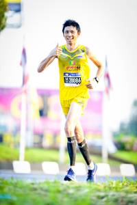 BIB: 20086
                            <button type="button" onclick="openModal(3830918)" class="btn btn-primary btn-sm float-right btn-popup" data-toggle="modal" data-target=".modal-high-quality">
                        <i class="fas fa-shopping-cart"></i> Add to Cart
                    </button>
                                            <button type="button" onclick="isThisMe(3830918, true)" class="btn btn-success btn-sm float-right btn-popup btn-isme hidden" data-toggle="tooltip" data-placement="bottom" title="นี่คือรูปของคุณใช่ไหม คลิกที่นี่เพื่อเอาเข้าอัลบั้ม">
                        <i class="fas fa-plus"></i> Add to album
                    </button>
                    <button type="button" onclick="isThisMe(3830918, false)" class="btn btn-warning btn-sm float-right btn-popup btn-isnotme hidden">
                        <i class="fas fa-ban"></i> Remove from album
                    </button>