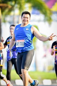 BIB: 40412
                            <button type="button" onclick="openModal(3834498)" class="btn btn-primary btn-sm float-right btn-popup" data-toggle="modal" data-target=".modal-high-quality">
                        <i class="fas fa-shopping-cart"></i> Add to Cart
                    </button>
                                            <button type="button" onclick="isThisMe(3834498, true)" class="btn btn-success btn-sm float-right btn-popup btn-isme hidden" data-toggle="tooltip" data-placement="bottom" title="นี่คือรูปของคุณใช่ไหม คลิกที่นี่เพื่อเอาเข้าอัลบั้ม">
                        <i class="fas fa-plus"></i> Add to album
                    </button>
                    <button type="button" onclick="isThisMe(3834498, false)" class="btn btn-warning btn-sm float-right btn-popup btn-isnotme hidden">
                        <i class="fas fa-ban"></i> Remove from album
                    </button>