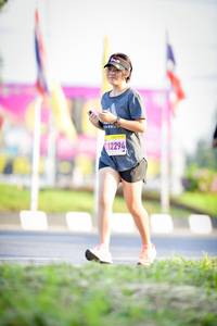 BIB: 12294
                            <button type="button" onclick="openModal(3833789)" class="btn btn-primary btn-sm float-right btn-popup" data-toggle="modal" data-target=".modal-high-quality">
                        <i class="fas fa-shopping-cart"></i> Add to Cart
                    </button>
                                            <button type="button" onclick="isThisMe(3833789, true)" class="btn btn-success btn-sm float-right btn-popup btn-isme hidden" data-toggle="tooltip" data-placement="bottom" title="นี่คือรูปของคุณใช่ไหม คลิกที่นี่เพื่อเอาเข้าอัลบั้ม">
                        <i class="fas fa-plus"></i> Add to album
                    </button>
                    <button type="button" onclick="isThisMe(3833789, false)" class="btn btn-warning btn-sm float-right btn-popup btn-isnotme hidden">
                        <i class="fas fa-ban"></i> Remove from album
                    </button>