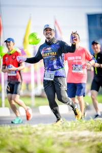 BIB: 20130
                            <button type="button" onclick="openModal(3837656)" class="btn btn-primary btn-sm float-right btn-popup" data-toggle="modal" data-target=".modal-high-quality">
                        <i class="fas fa-shopping-cart"></i> Add to Cart
                    </button>
                                            <button type="button" onclick="isThisMe(3837656, true)" class="btn btn-success btn-sm float-right btn-popup btn-isme hidden" data-toggle="tooltip" data-placement="bottom" title="นี่คือรูปของคุณใช่ไหม คลิกที่นี่เพื่อเอาเข้าอัลบั้ม">
                        <i class="fas fa-plus"></i> Add to album
                    </button>
                    <button type="button" onclick="isThisMe(3837656, false)" class="btn btn-warning btn-sm float-right btn-popup btn-isnotme hidden">
                        <i class="fas fa-ban"></i> Remove from album
                    </button>