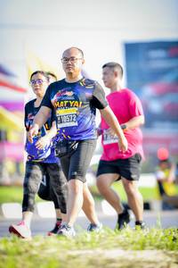 BIB: 10572
                            <button type="button" onclick="openModal(3837182)" class="btn btn-primary btn-sm float-right btn-popup" data-toggle="modal" data-target=".modal-high-quality">
                        <i class="fas fa-shopping-cart"></i> Add to Cart
                    </button>
                                            <button type="button" onclick="isThisMe(3837182, true)" class="btn btn-success btn-sm float-right btn-popup btn-isme hidden" data-toggle="tooltip" data-placement="bottom" title="นี่คือรูปของคุณใช่ไหม คลิกที่นี่เพื่อเอาเข้าอัลบั้ม">
                        <i class="fas fa-plus"></i> Add to album
                    </button>
                    <button type="button" onclick="isThisMe(3837182, false)" class="btn btn-warning btn-sm float-right btn-popup btn-isnotme hidden">
                        <i class="fas fa-ban"></i> Remove from album
                    </button>