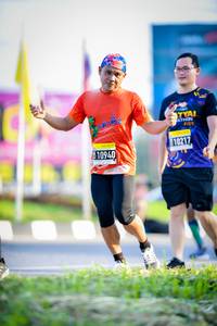 BIB: 0217, 10940
                            <button type="button" onclick="openModal(3834787)" class="btn btn-primary btn-sm float-right btn-popup" data-toggle="modal" data-target=".modal-high-quality">
                        <i class="fas fa-shopping-cart"></i> Add to Cart
                    </button>
                                            <button type="button" onclick="isThisMe(3834787, true)" class="btn btn-success btn-sm float-right btn-popup btn-isme hidden" data-toggle="tooltip" data-placement="bottom" title="นี่คือรูปของคุณใช่ไหม คลิกที่นี่เพื่อเอาเข้าอัลบั้ม">
                        <i class="fas fa-plus"></i> Add to album
                    </button>
                    <button type="button" onclick="isThisMe(3834787, false)" class="btn btn-warning btn-sm float-right btn-popup btn-isnotme hidden">
                        <i class="fas fa-ban"></i> Remove from album
                    </button>