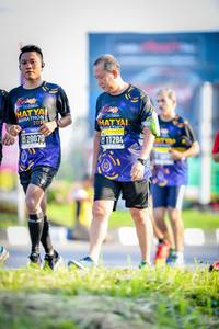 BIB: 201, 20070, 11284
                            <button type="button" onclick="openModal(3835517)" class="btn btn-primary btn-sm float-right btn-popup" data-toggle="modal" data-target=".modal-high-quality">
                        <i class="fas fa-shopping-cart"></i> Add to Cart
                    </button>
                                            <button type="button" onclick="isThisMe(3835517, true)" class="btn btn-success btn-sm float-right btn-popup btn-isme hidden" data-toggle="tooltip" data-placement="bottom" title="นี่คือรูปของคุณใช่ไหม คลิกที่นี่เพื่อเอาเข้าอัลบั้ม">
                        <i class="fas fa-plus"></i> Add to album
                    </button>
                    <button type="button" onclick="isThisMe(3835517, false)" class="btn btn-warning btn-sm float-right btn-popup btn-isnotme hidden">
                        <i class="fas fa-ban"></i> Remove from album
                    </button>