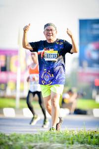 BIB: 
                            <button type="button" onclick="openModal(3834668)" class="btn btn-primary btn-sm float-right btn-popup" data-toggle="modal" data-target=".modal-high-quality">
                        <i class="fas fa-shopping-cart"></i> Add to Cart
                    </button>
                                            <button type="button" onclick="isThisMe(3834668, true)" class="btn btn-success btn-sm float-right btn-popup btn-isme hidden" data-toggle="tooltip" data-placement="bottom" title="นี่คือรูปของคุณใช่ไหม คลิกที่นี่เพื่อเอาเข้าอัลบั้ม">
                        <i class="fas fa-plus"></i> Add to album
                    </button>
                    <button type="button" onclick="isThisMe(3834668, false)" class="btn btn-warning btn-sm float-right btn-popup btn-isnotme hidden">
                        <i class="fas fa-ban"></i> Remove from album
                    </button>