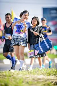 BIB: 12688
                            <button type="button" onclick="openModal(3837935)" class="btn btn-primary btn-sm float-right btn-popup" data-toggle="modal" data-target=".modal-high-quality">
                        <i class="fas fa-shopping-cart"></i> Add to Cart
                    </button>
                                            <button type="button" onclick="isThisMe(3837935, true)" class="btn btn-success btn-sm float-right btn-popup btn-isme hidden" data-toggle="tooltip" data-placement="bottom" title="นี่คือรูปของคุณใช่ไหม คลิกที่นี่เพื่อเอาเข้าอัลบั้ม">
                        <i class="fas fa-plus"></i> Add to album
                    </button>
                    <button type="button" onclick="isThisMe(3837935, false)" class="btn btn-warning btn-sm float-right btn-popup btn-isnotme hidden">
                        <i class="fas fa-ban"></i> Remove from album
                    </button>