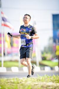 BIB: 135
                            <button type="button" onclick="openModal(3837451)" class="btn btn-primary btn-sm float-right btn-popup" data-toggle="modal" data-target=".modal-high-quality">
                        <i class="fas fa-shopping-cart"></i> Add to Cart
                    </button>
                                            <button type="button" onclick="isThisMe(3837451, true)" class="btn btn-success btn-sm float-right btn-popup btn-isme hidden" data-toggle="tooltip" data-placement="bottom" title="นี่คือรูปของคุณใช่ไหม คลิกที่นี่เพื่อเอาเข้าอัลบั้ม">
                        <i class="fas fa-plus"></i> Add to album
                    </button>
                    <button type="button" onclick="isThisMe(3837451, false)" class="btn btn-warning btn-sm float-right btn-popup btn-isnotme hidden">
                        <i class="fas fa-ban"></i> Remove from album
                    </button>