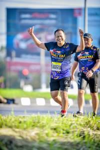 BIB: 2019, 11251
                            <button type="button" onclick="openModal(3836181)" class="btn btn-primary btn-sm float-right btn-popup" data-toggle="modal" data-target=".modal-high-quality">
                        <i class="fas fa-shopping-cart"></i> Add to Cart
                    </button>
                                            <button type="button" onclick="isThisMe(3836181, true)" class="btn btn-success btn-sm float-right btn-popup btn-isme hidden" data-toggle="tooltip" data-placement="bottom" title="นี่คือรูปของคุณใช่ไหม คลิกที่นี่เพื่อเอาเข้าอัลบั้ม">
                        <i class="fas fa-plus"></i> Add to album
                    </button>
                    <button type="button" onclick="isThisMe(3836181, false)" class="btn btn-warning btn-sm float-right btn-popup btn-isnotme hidden">
                        <i class="fas fa-ban"></i> Remove from album
                    </button>