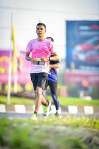 BIB: 1004
                            <button type="button" onclick="openModal(3831275)" class="btn btn-primary btn-sm float-right btn-popup" data-toggle="modal" data-target=".modal-high-quality">
                        <i class="fas fa-shopping-cart"></i> Add to Cart
                    </button>
                                            <button type="button" onclick="isThisMe(3831275, true)" class="btn btn-success btn-sm float-right btn-popup btn-isme hidden" data-toggle="tooltip" data-placement="bottom" title="นี่คือรูปของคุณใช่ไหม คลิกที่นี่เพื่อเอาเข้าอัลบั้ม">
                        <i class="fas fa-plus"></i> Add to album
                    </button>
                    <button type="button" onclick="isThisMe(3831275, false)" class="btn btn-warning btn-sm float-right btn-popup btn-isnotme hidden">
                        <i class="fas fa-ban"></i> Remove from album
                    </button>